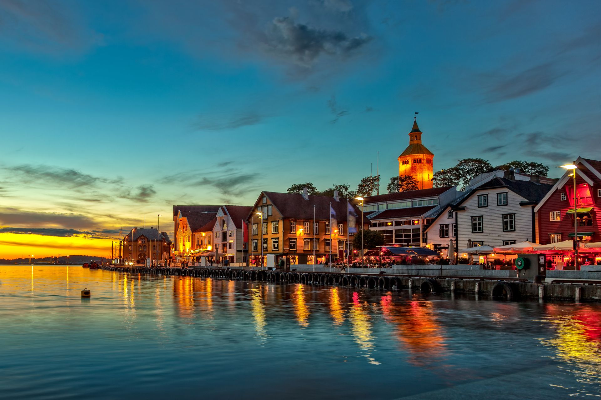 Stavanger at night - Charming town in Norway