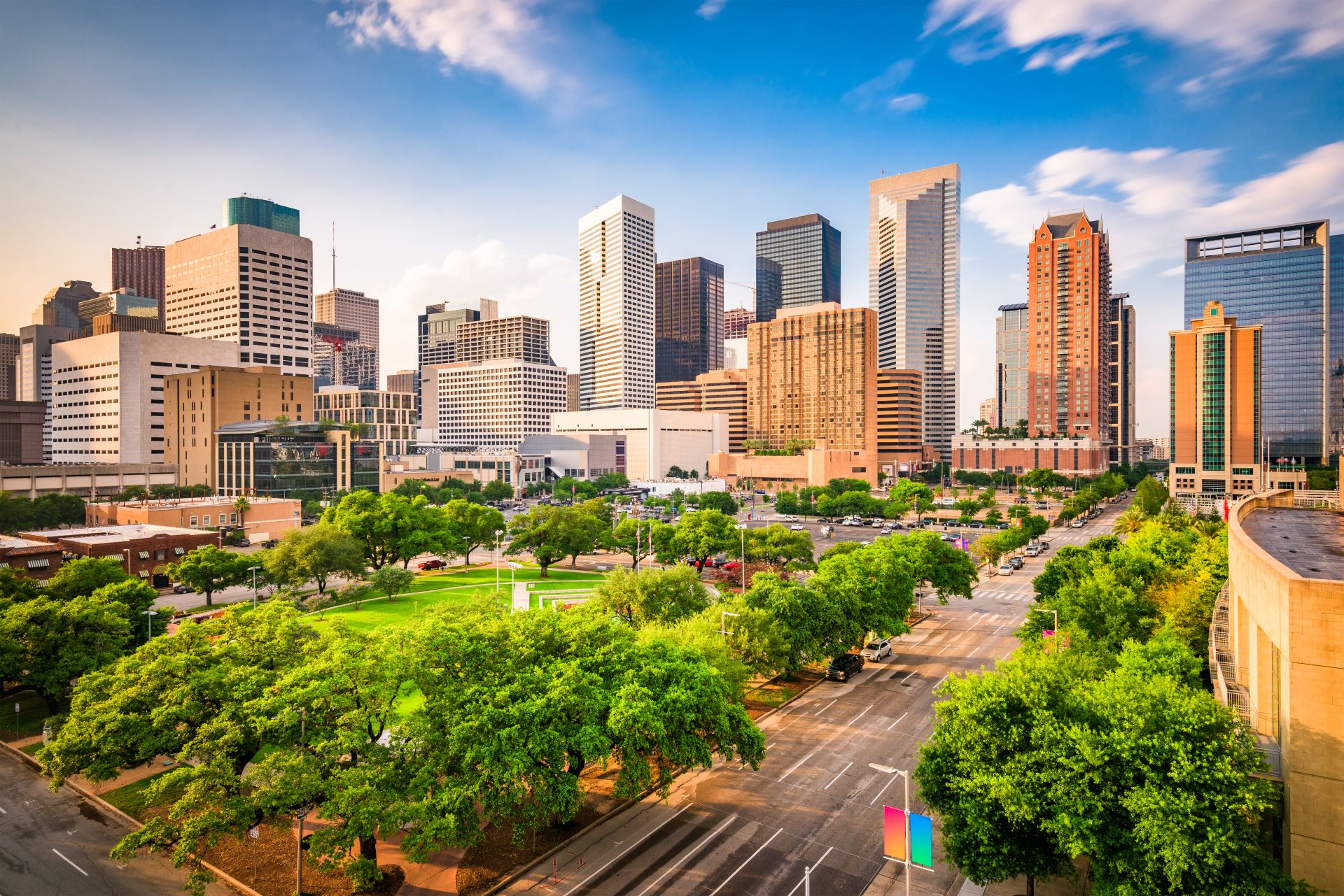 La ciudad de Houston, Texas, se encuentra en el centro de la ciudad junto a la Plaza Raíz