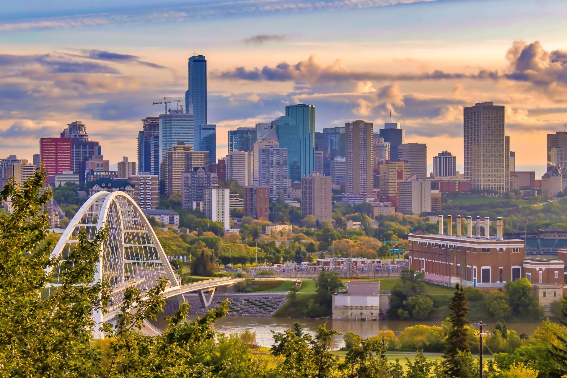 Una vista vibrante del horizonte de Edmonton