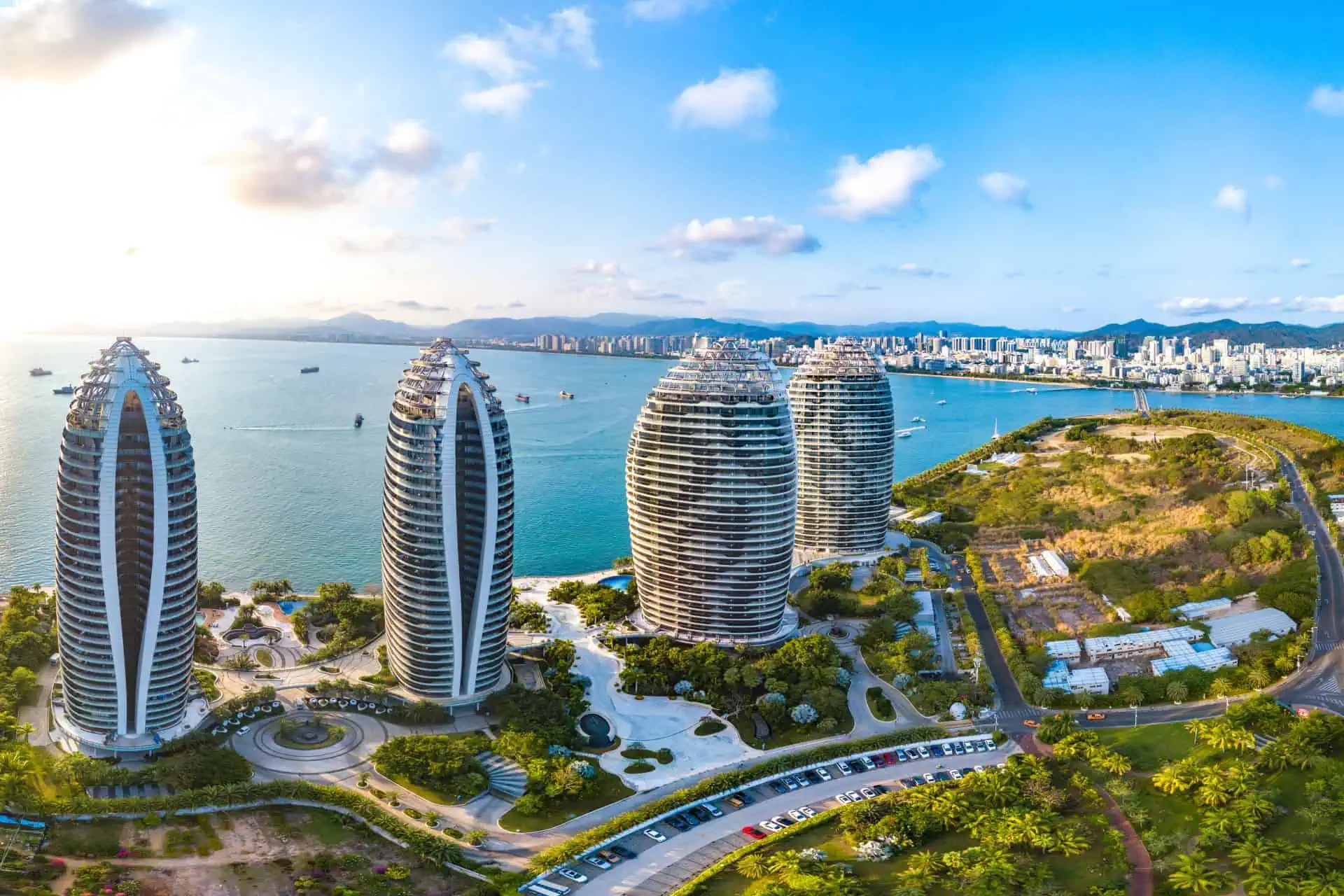 Sanya Phoenix Island, an artificial archipelago with modern architecture