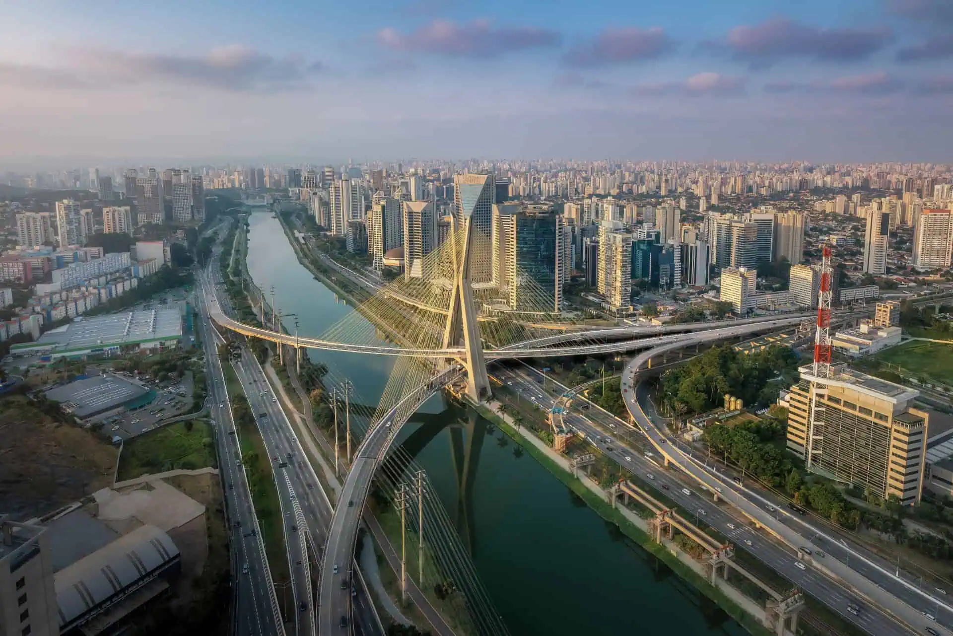 Puente Octavio Frias de Oliveira