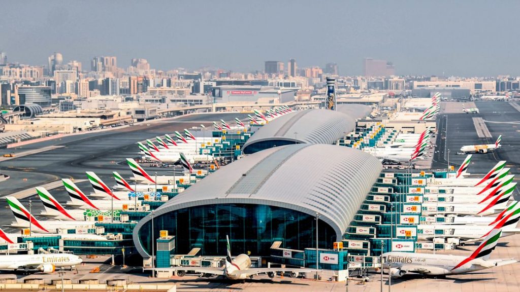dubai international airport (dxb) air travel