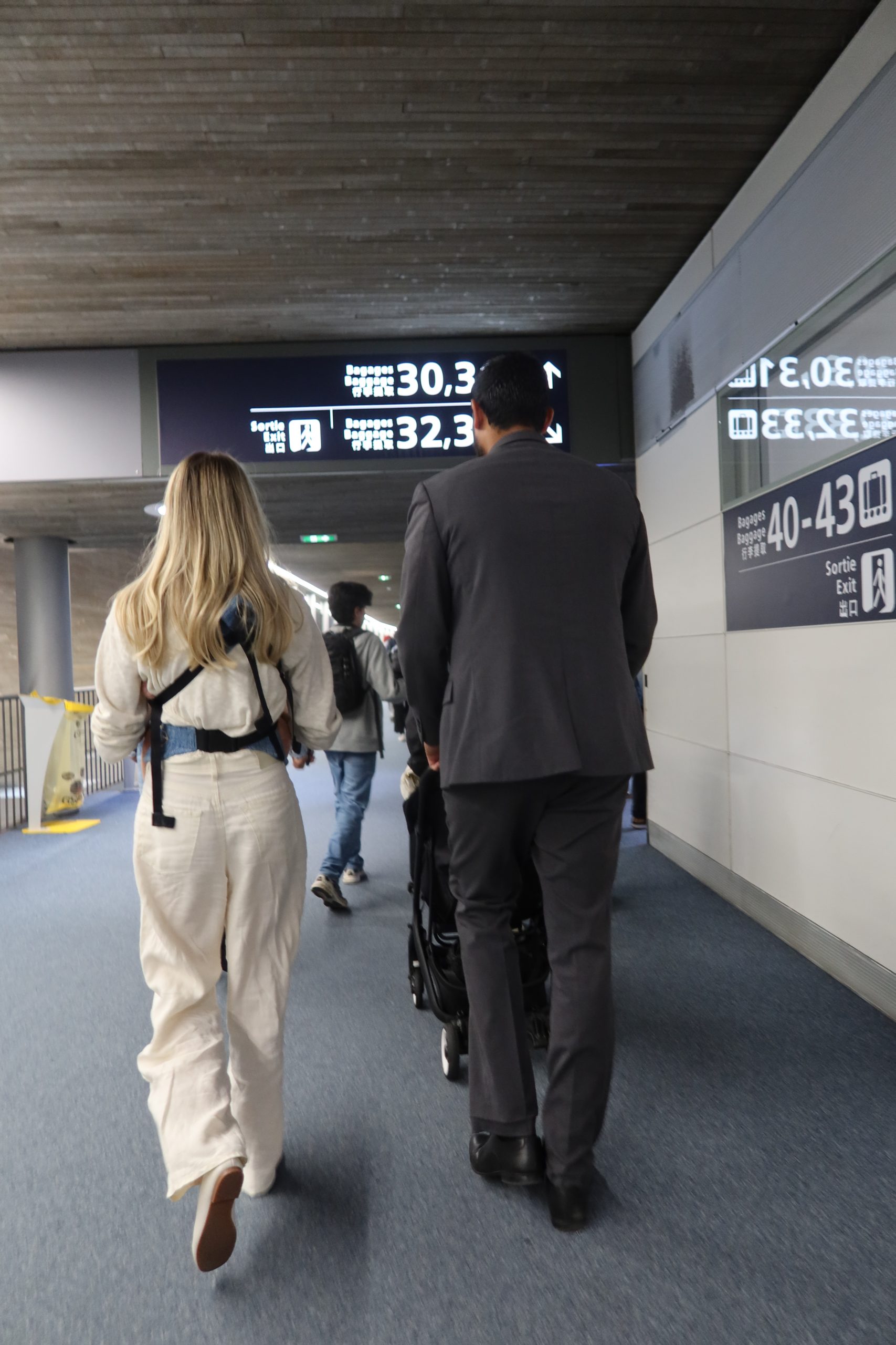 Calm through passport control