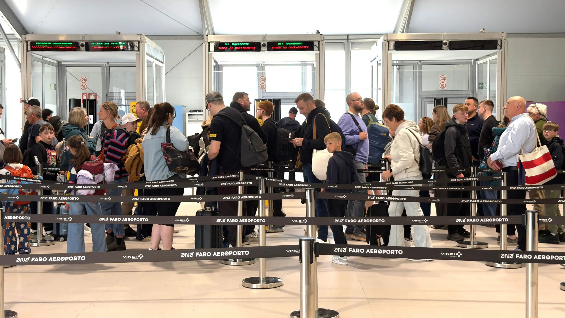 airport meet and greet service for ees during summer